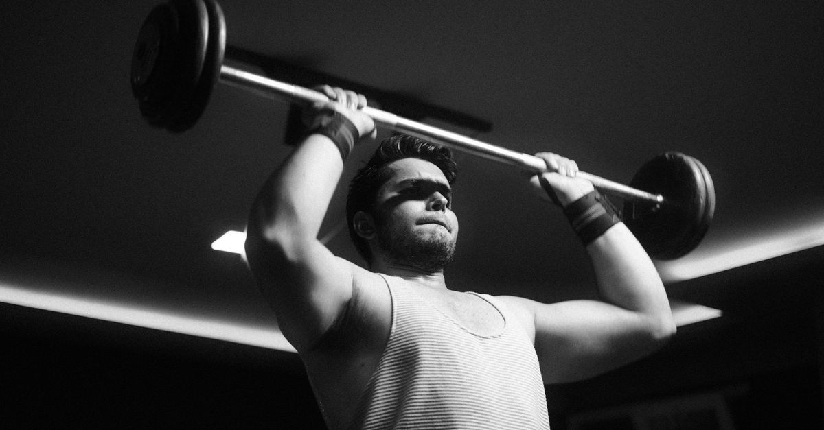 Tips to Use Stall Bars for Strength Training